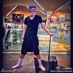 台湾艺人爆料吸毒视频,娱乐圈风波再起 第2张 台湾艺人爆料吸毒视频,娱乐圈风波再起 第2张